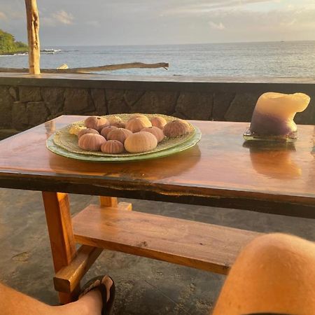 Moonlight Oceanfront Delight Apartamento Kailua-Kona Exterior foto