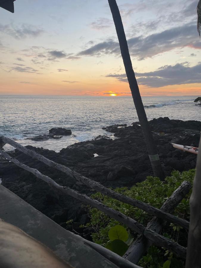 Moonlight Oceanfront Delight Apartamento Kailua-Kona Exterior foto